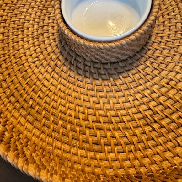 NWOT Beautiful Woven Basket Chips And Dip Bowl W/Handles  Party Fast Shipping - Picture 4 of 16